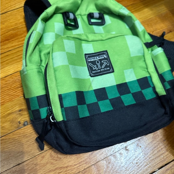 Minecraft Backpack - Picture 4 of 8